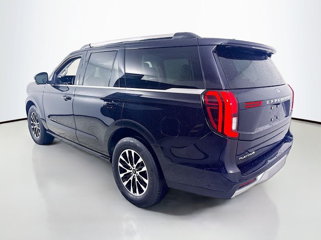 Used 2025 Agate Black Metallic Ford Platinum image 10