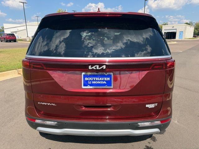 Used 2024 Red Kia LX image 7