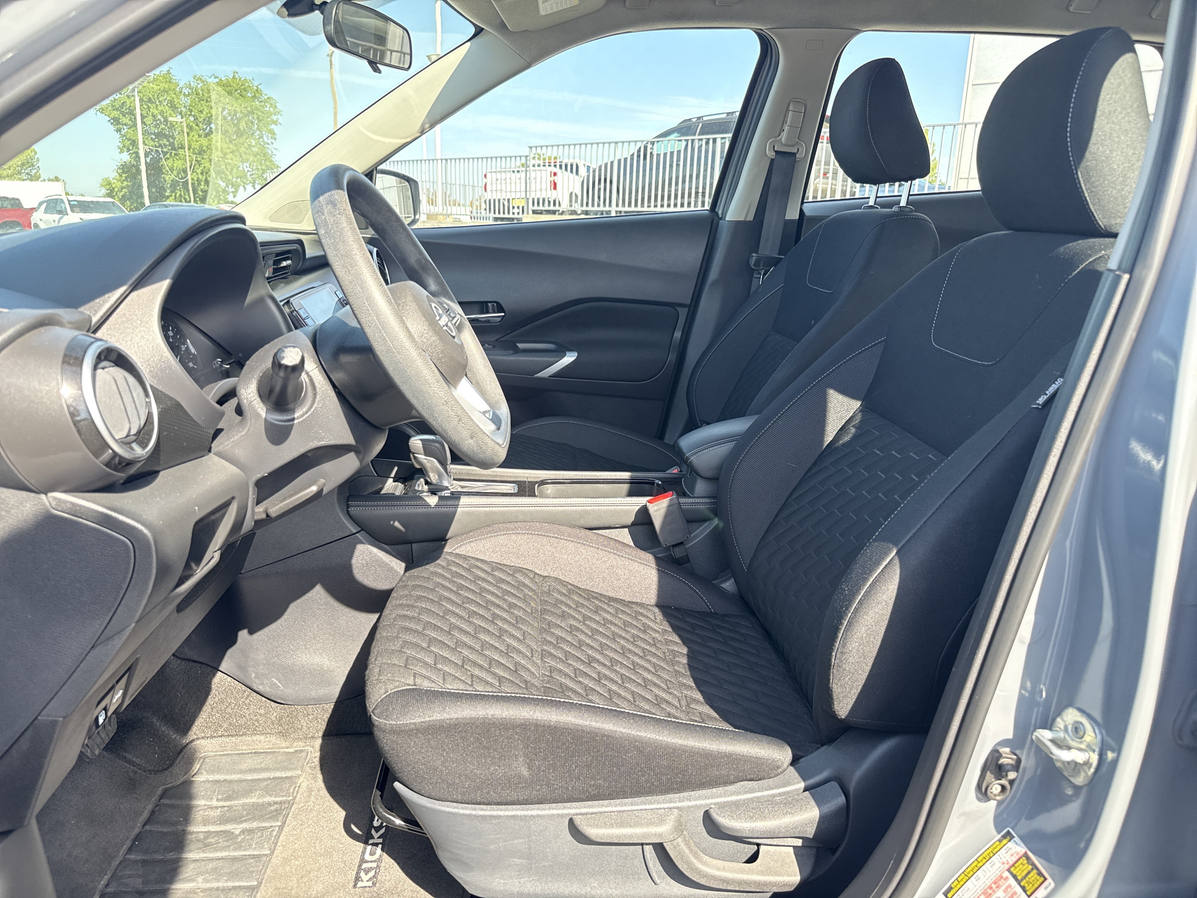 Used 2023 Boulder Gray Pearl Nissan SV image 12