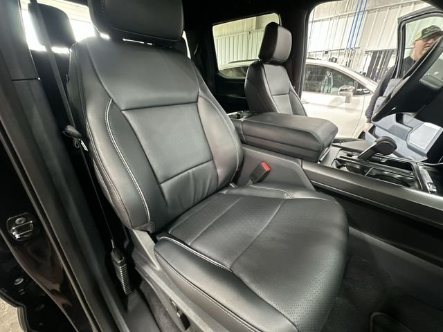New 2026 White Ford Lariat image 32