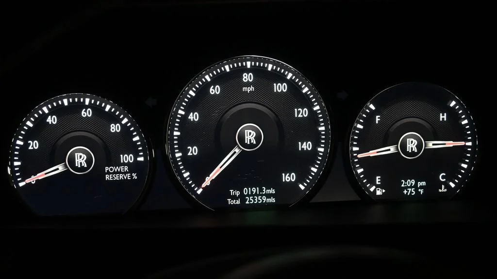 Certified Used 2019 Purple Rolls-Royce  image 16