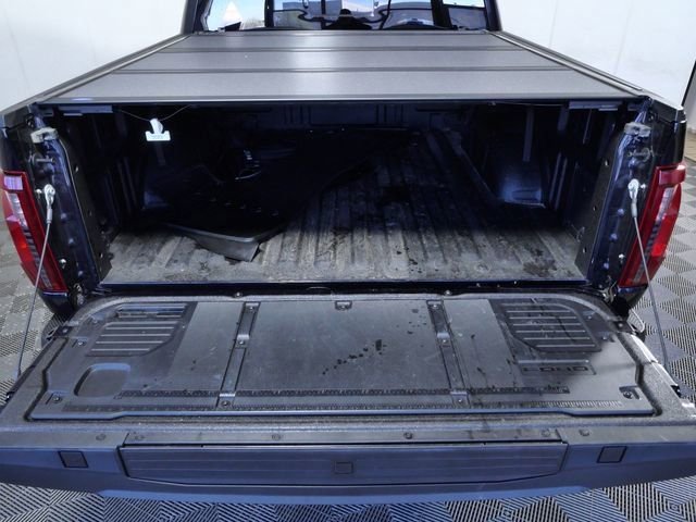 Certified Used 2025 Blue Ford XLT image 10