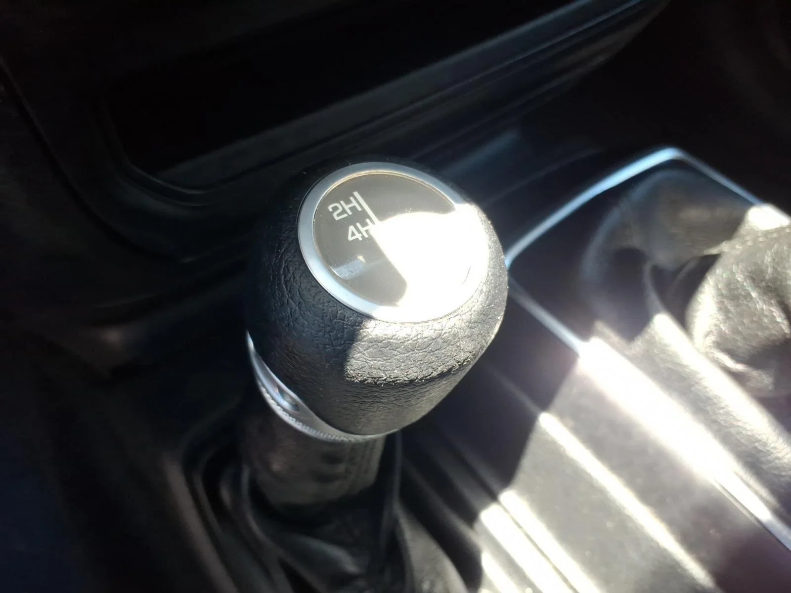 Used 2022 Snazzberry Pearlcoat Jeep Sport image 5