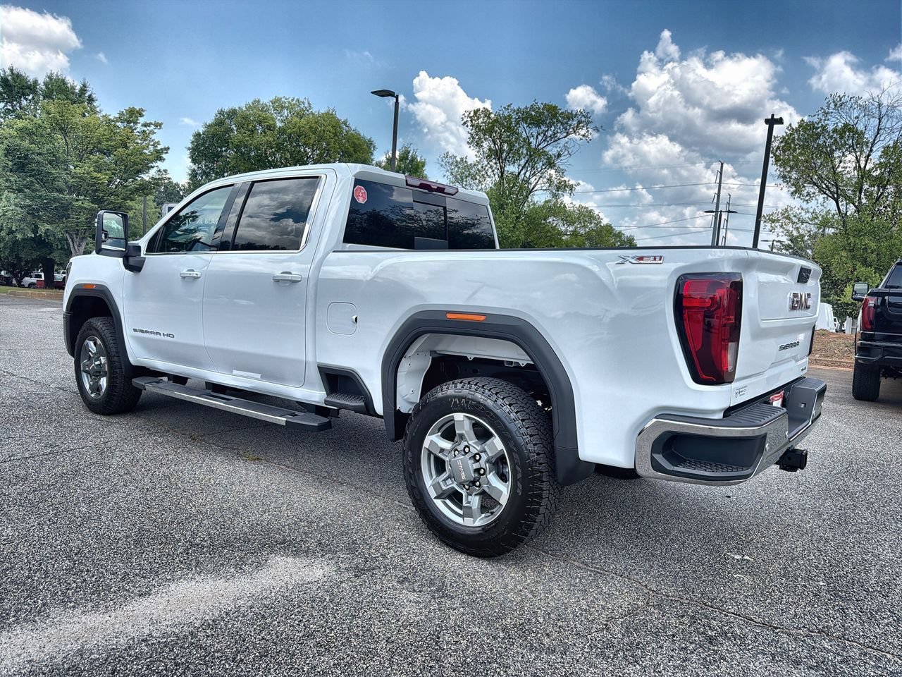 New 2026 Summit White GMC SLE image 6