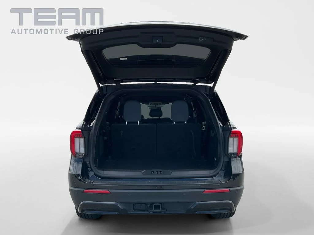 Used 2025 Black Ford ST-Line image 13