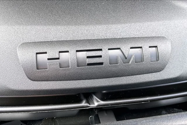 New 2026 Vapor Gray Exterior Paint Dodge GT HEMI V8 image 33