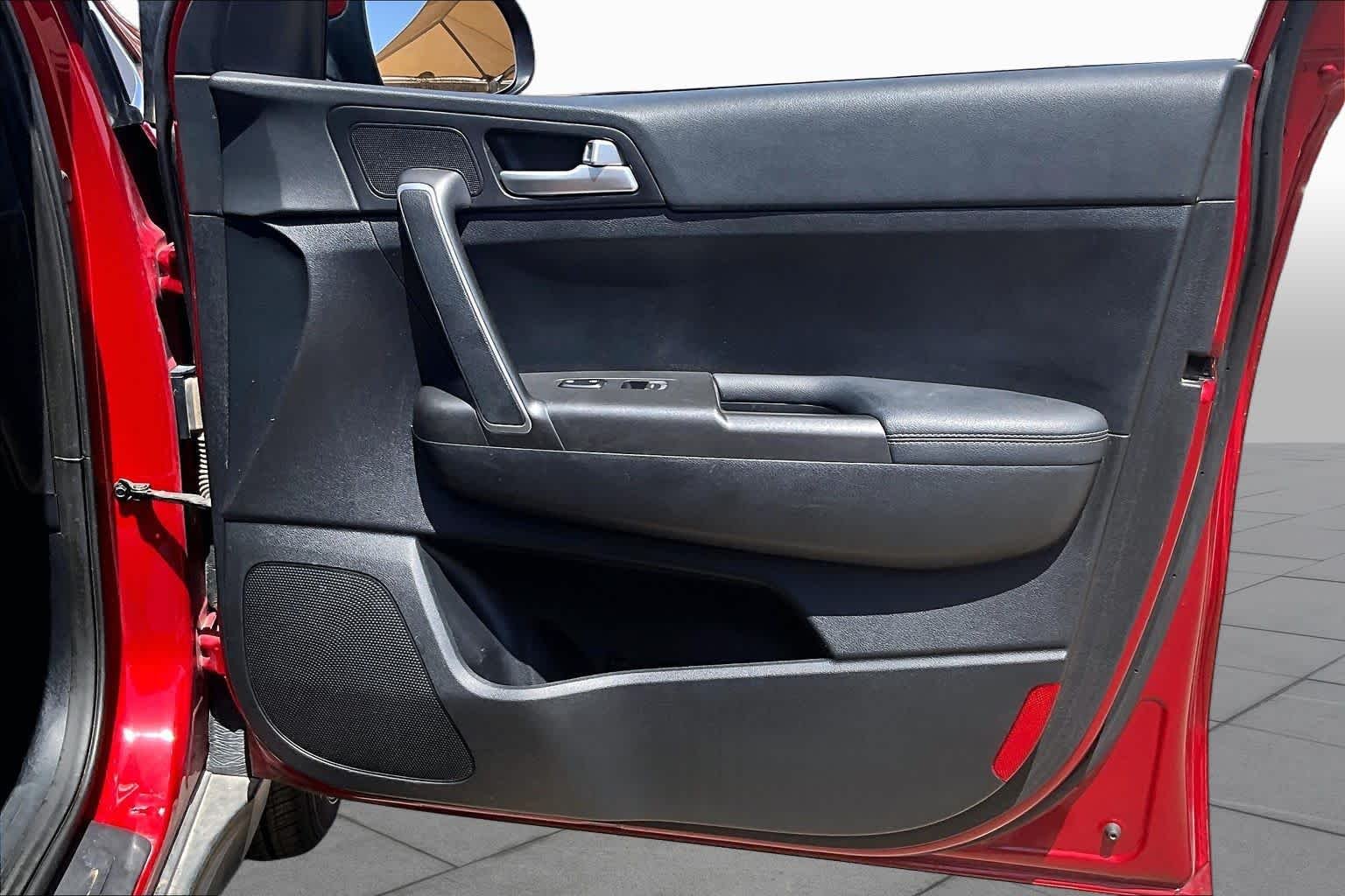 Used 2021 Hyper Red Kia LX image 22