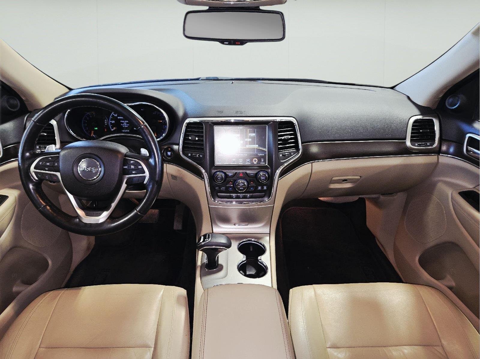 Used 2015 Bright White Clearcoat Jeep Limited image 57