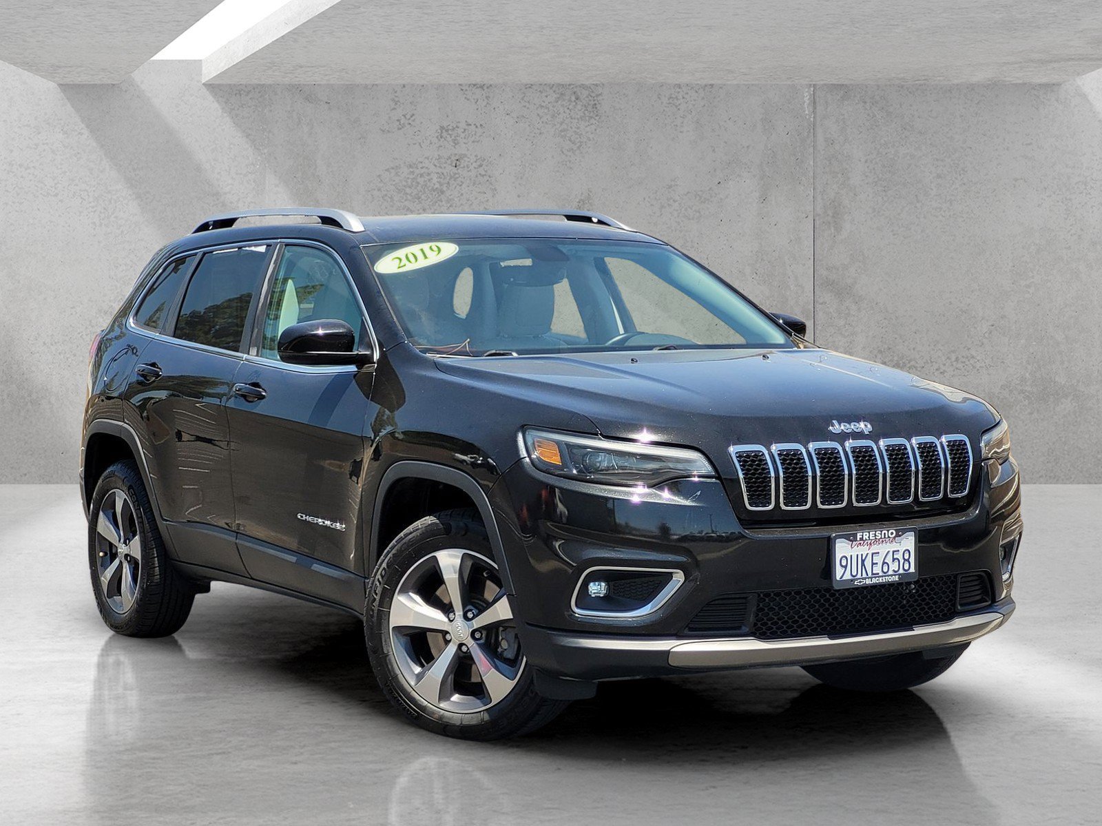 2019 Jeep Cherokee Limited 4X4's photo