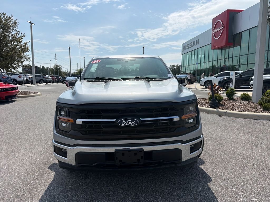 Used 2025 Silver Metallic Ford XLT image 2