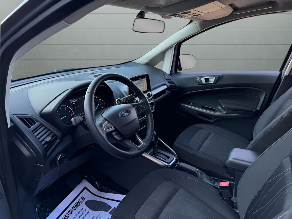 Used 2018 Gray Ford SE image 22