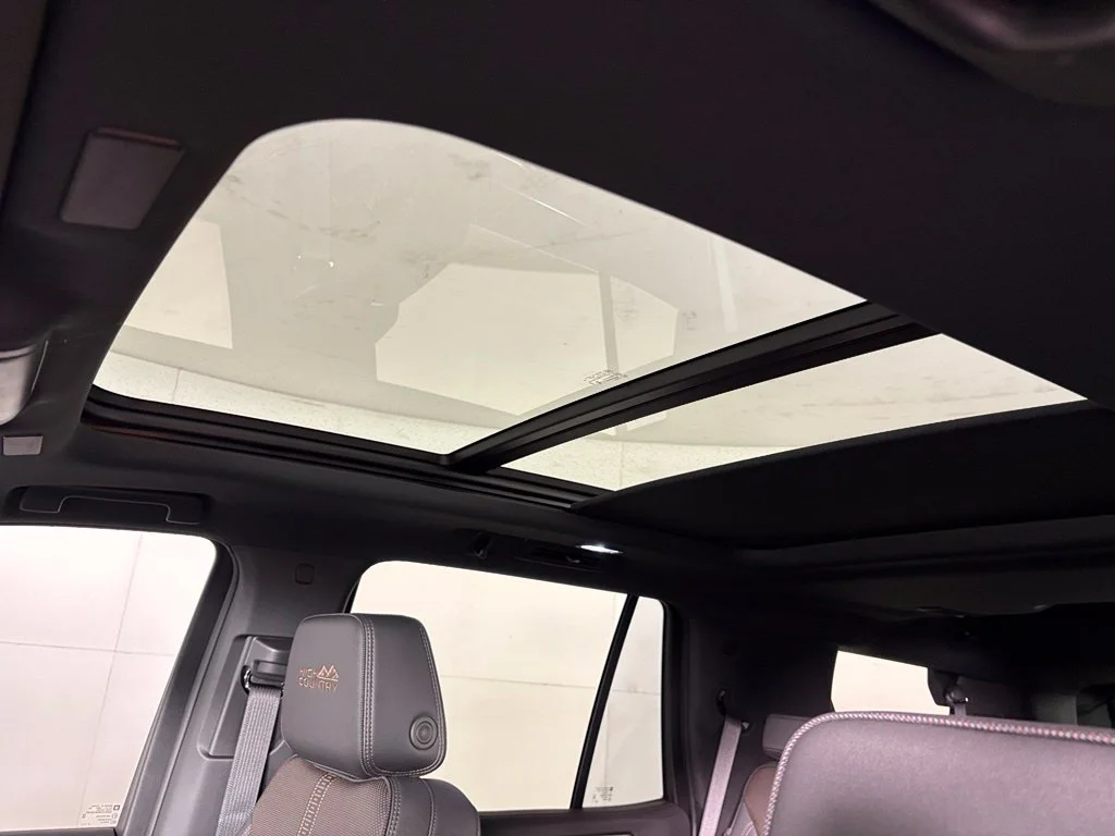 New 2026 Polar White Tricoat Chevrolet High Country image 23