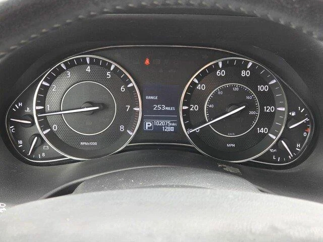 Used 2018 Forged Copper Nissan SL image 15