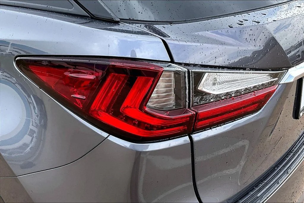 Used 2016 Gray Lexus 350 image 32