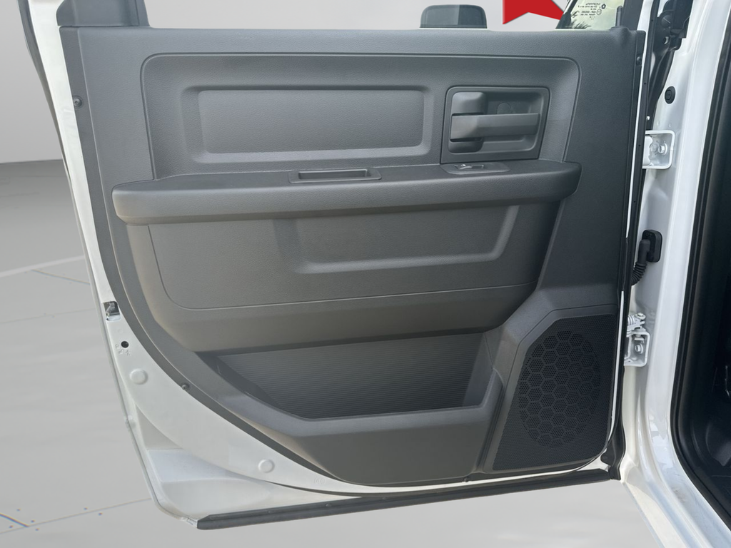 New 2026 Bright White Clearcoat RAM Tradesman image 26