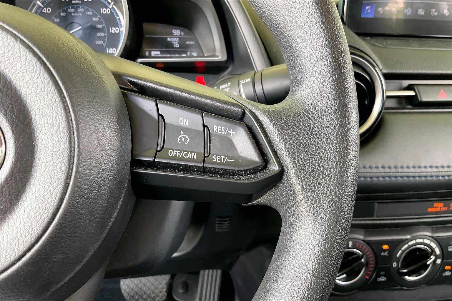 Used 2019 Icicle Toyota LE image 22