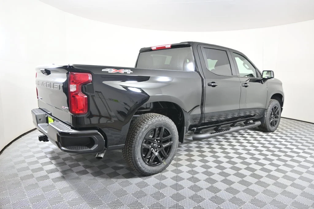 New 2026 Black Chevrolet RST image 7