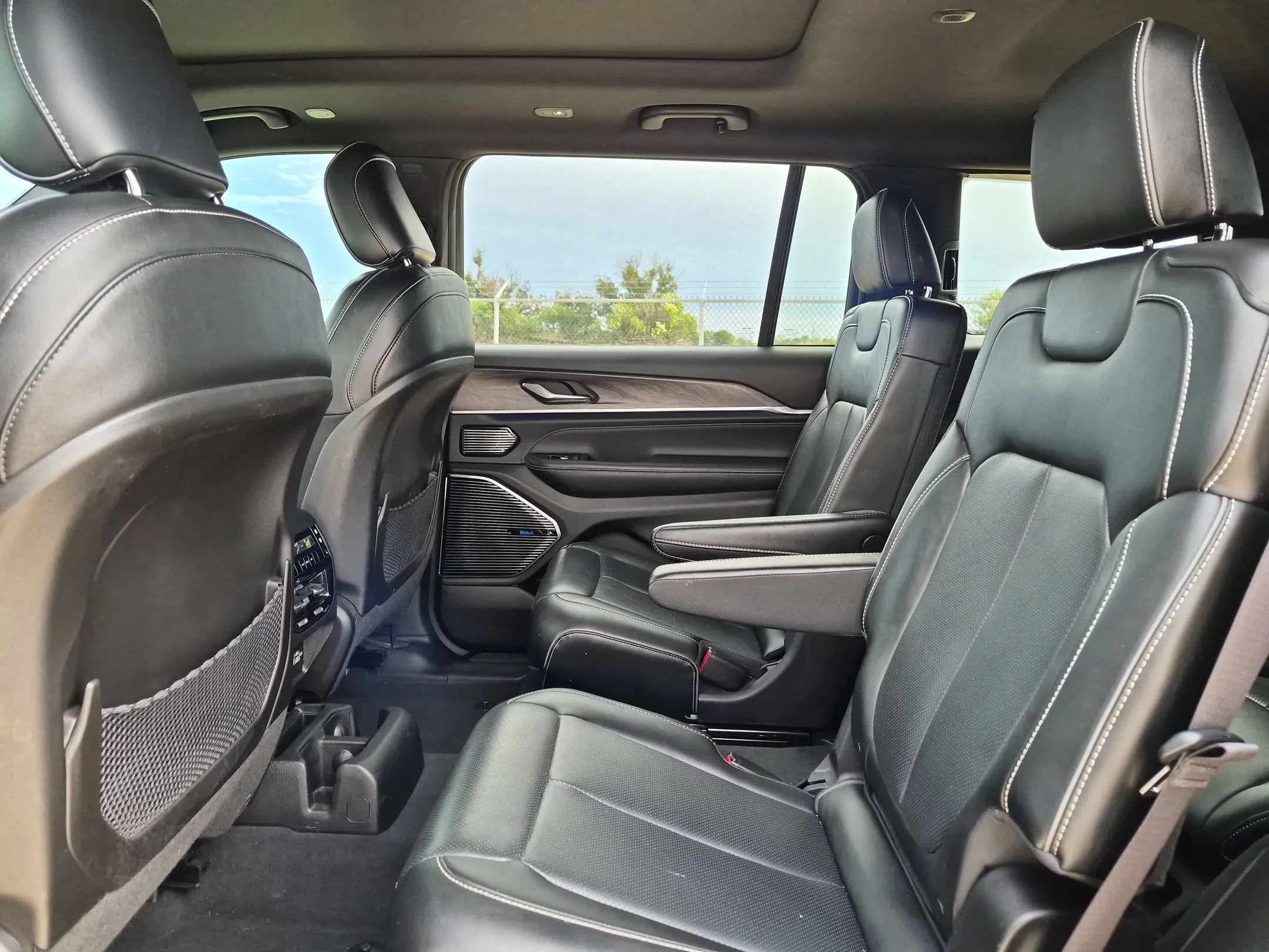 Used 2023 Gray Jeep Overland image 21