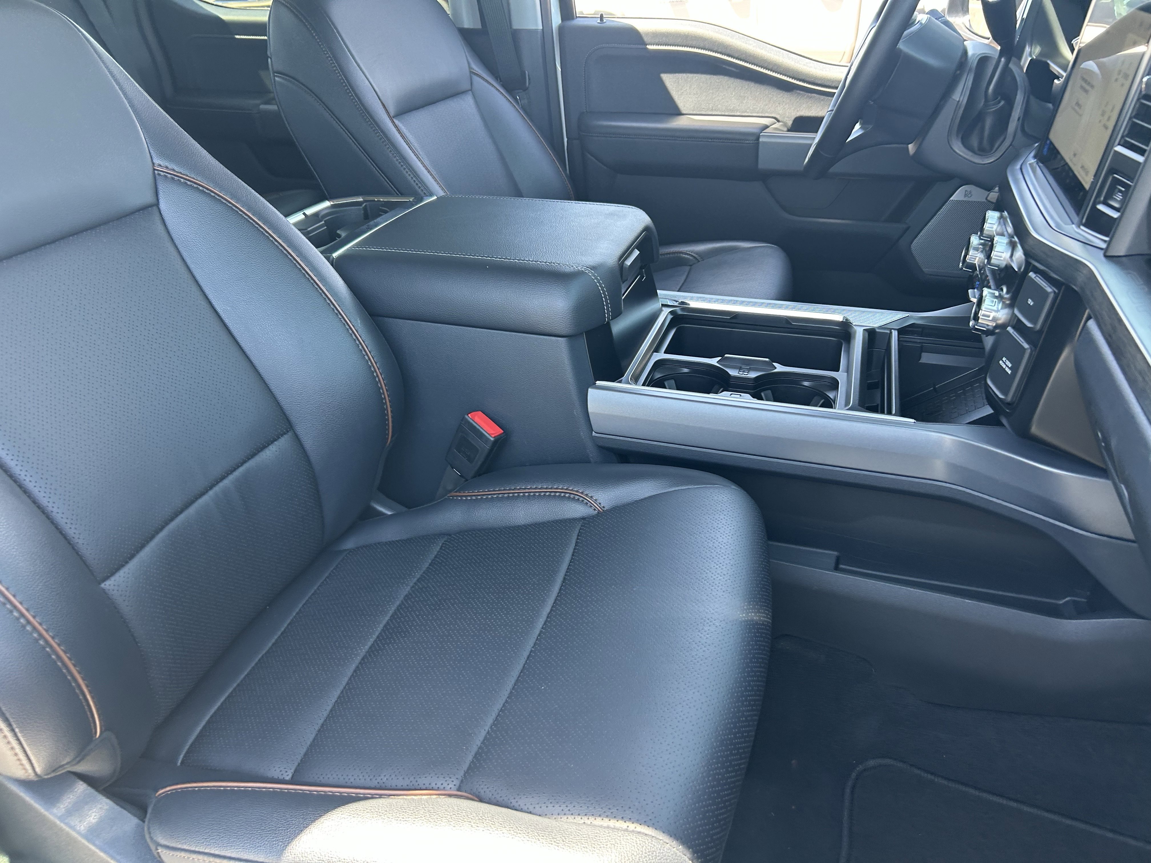2025 Ford F-250 Super Duty XL - Photo 10