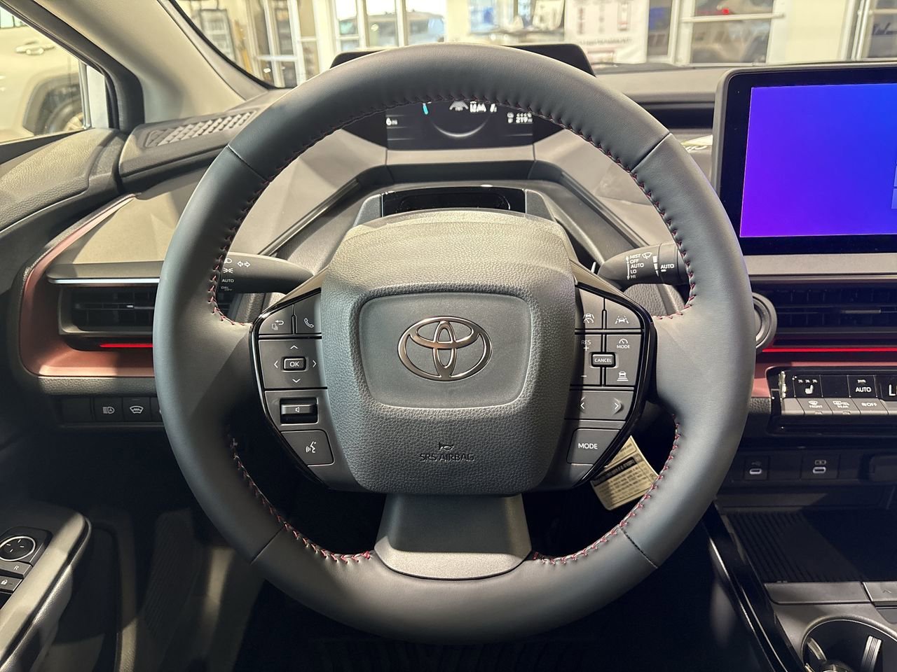 2026 Toyota Prius Plug-in Hybrid XSE - Photo 14