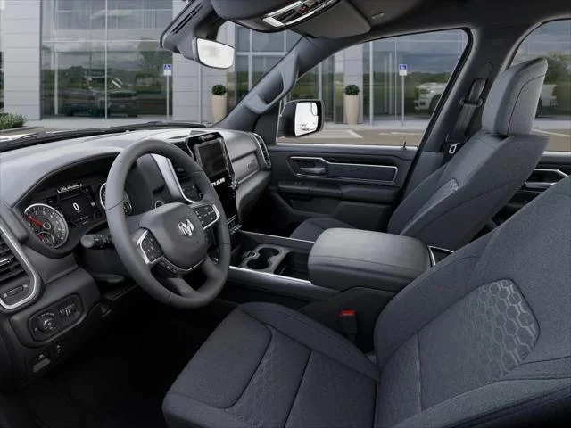 New 2025 Diamond Black Crystal Pearl-Coat Exterior Paint RAM BIG HORN image 74