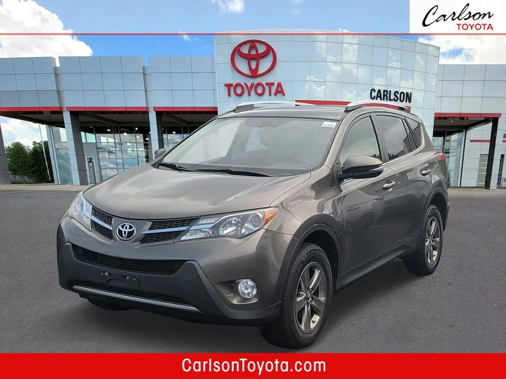 Used 2015 Brown Toyota XLE image 1