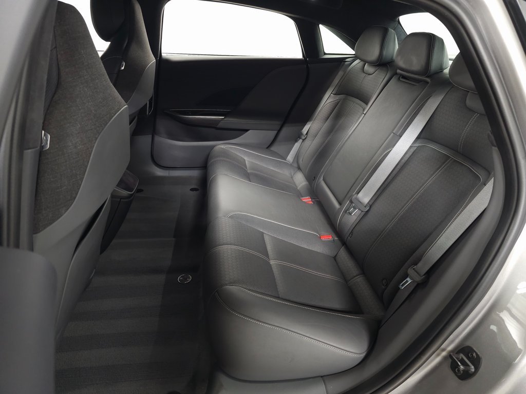 2022 LUCID AIR - Image 38