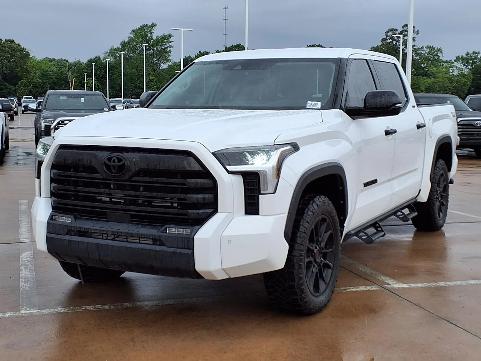 Used 2023 White Toyota SR5 image 3