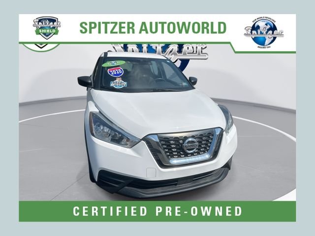 White 2020 Nissan Kicks S FWD SUV / Crossover Front-Wheel Drive