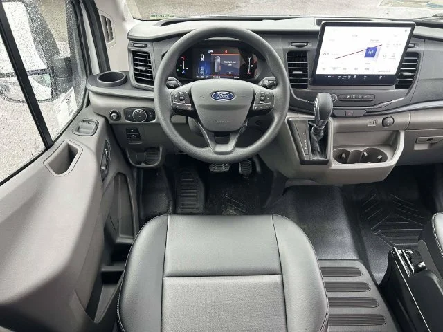 New 2026 Oxford White Ford Base image 11