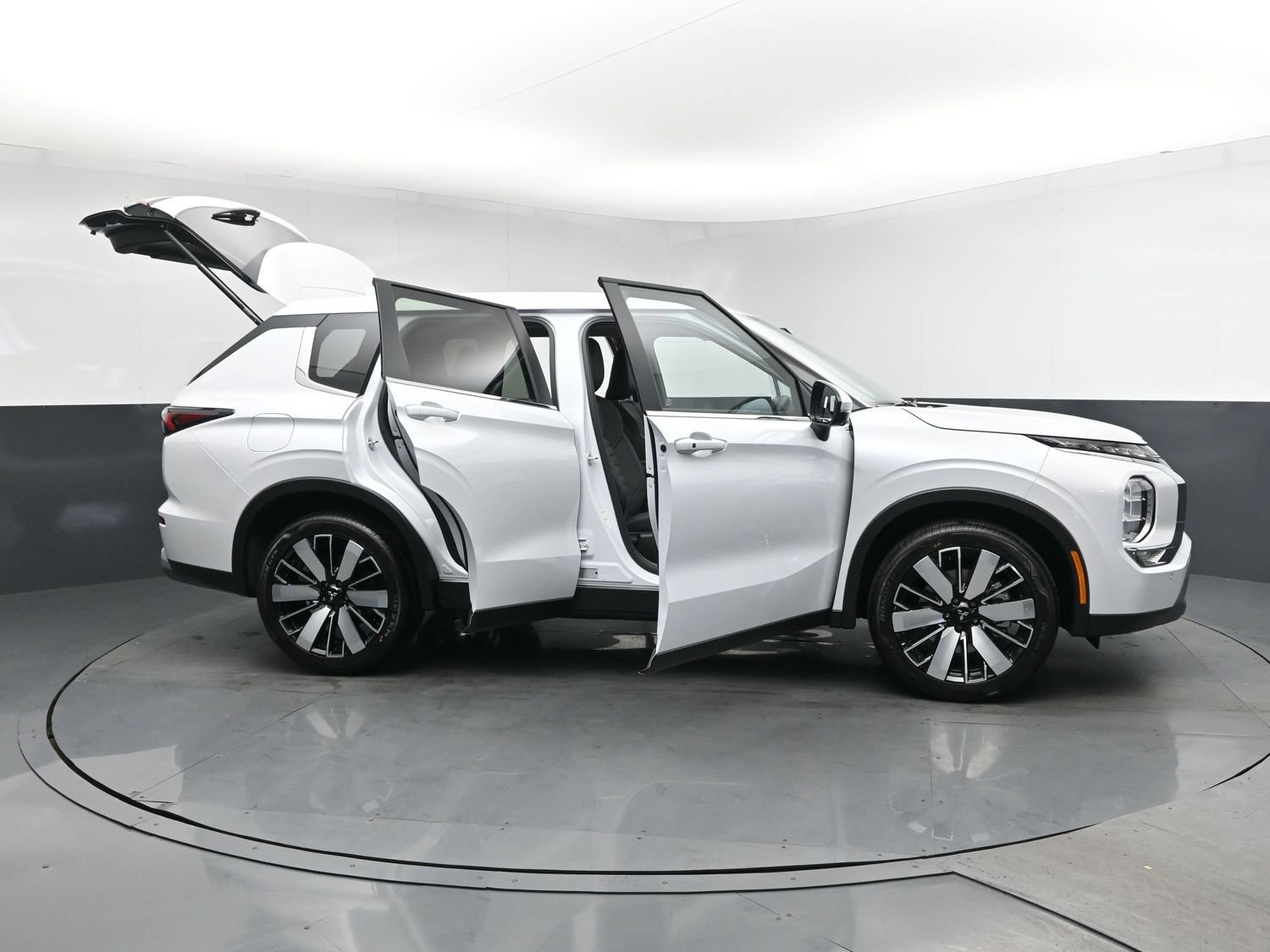 New 2026 White Mitsubishi SE 1.5T 2WD image 29