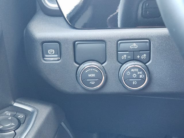 Used 2026 Black Chevrolet RST image 23