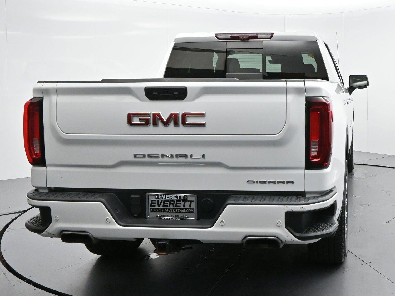 Used 2023 Summit White GMC Denali image 6