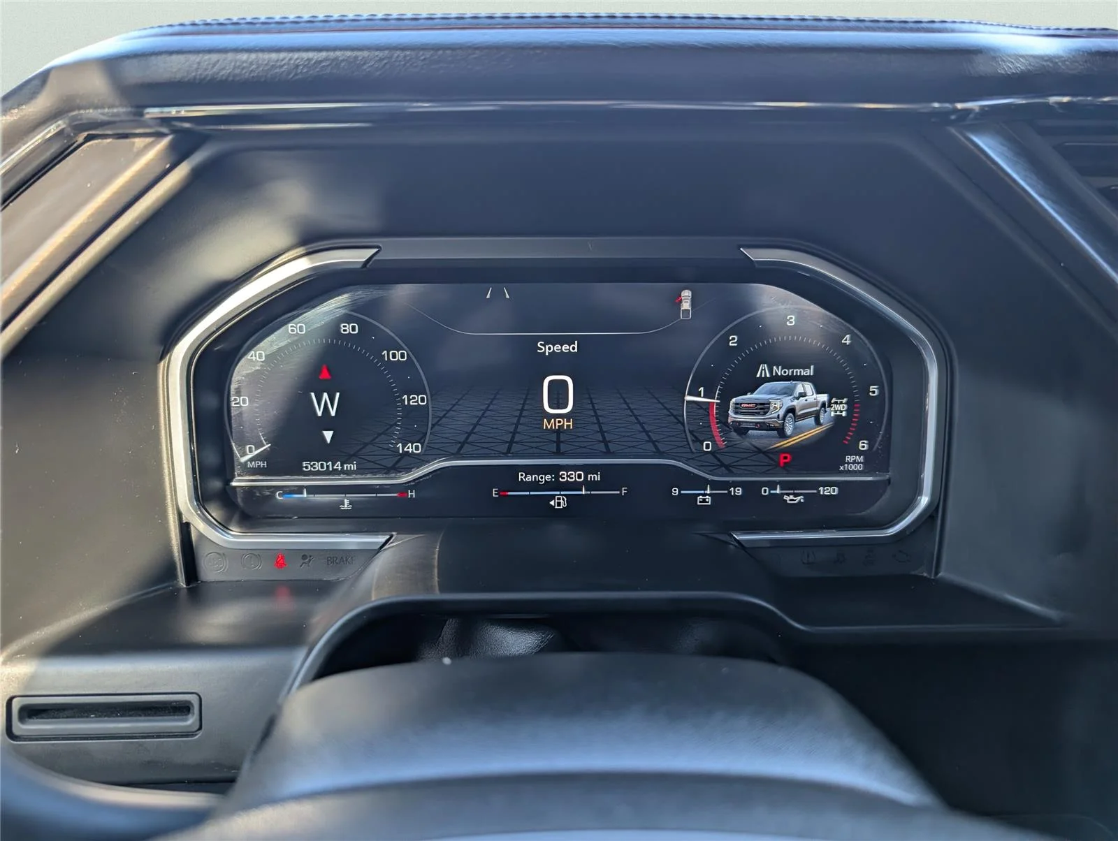Used 2023 Titanium Rush Metallic GMC AT4 image 31