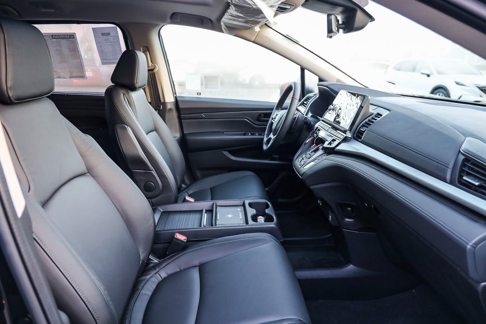 2026 Honda Odyssey EX-L - Photo 18