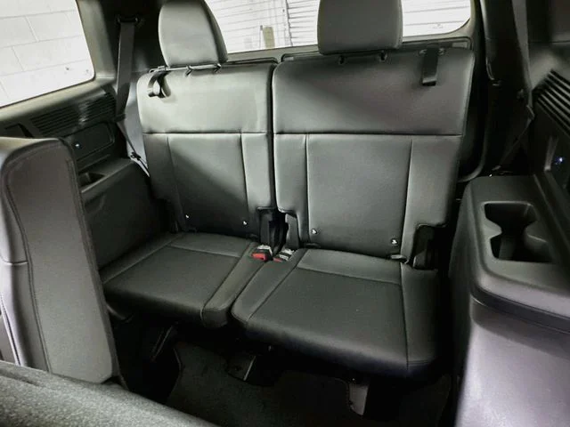 New 2026 Gray Hyundai SEL image 12
