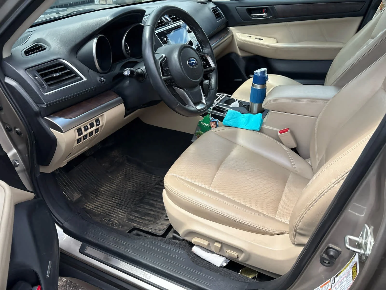 Used 2018 Tungsten Metallic Subaru Limited image 3