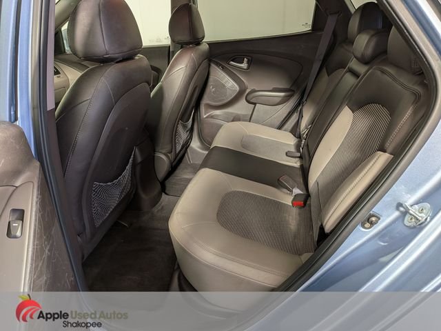 Used 2013 Blue Hyundai GLS image 25