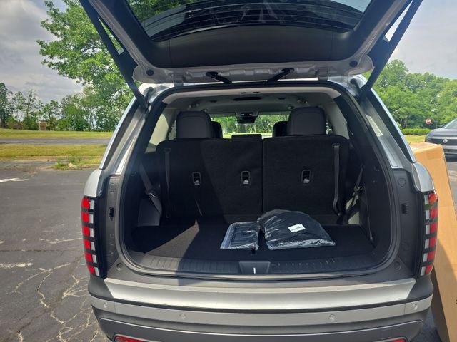 New 2026 Silver Hyundai SEL AWD image 23