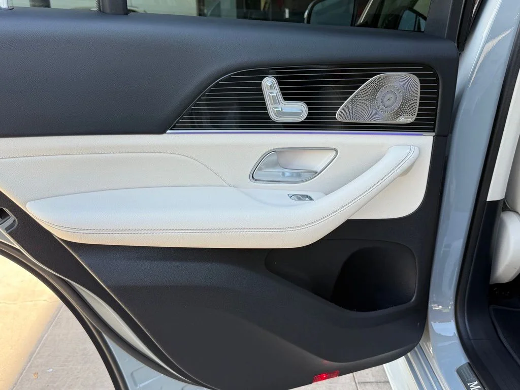 Certified Used 2024 Gray Mercedes-Benz GLE 450 image 25