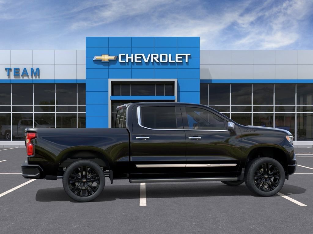 New 2026 Black Chevrolet High Country image 5