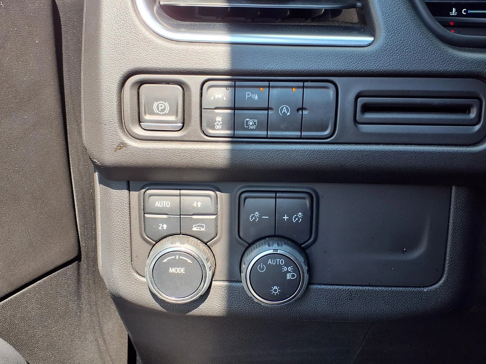 Used 2024 Black Chevrolet RST image 13