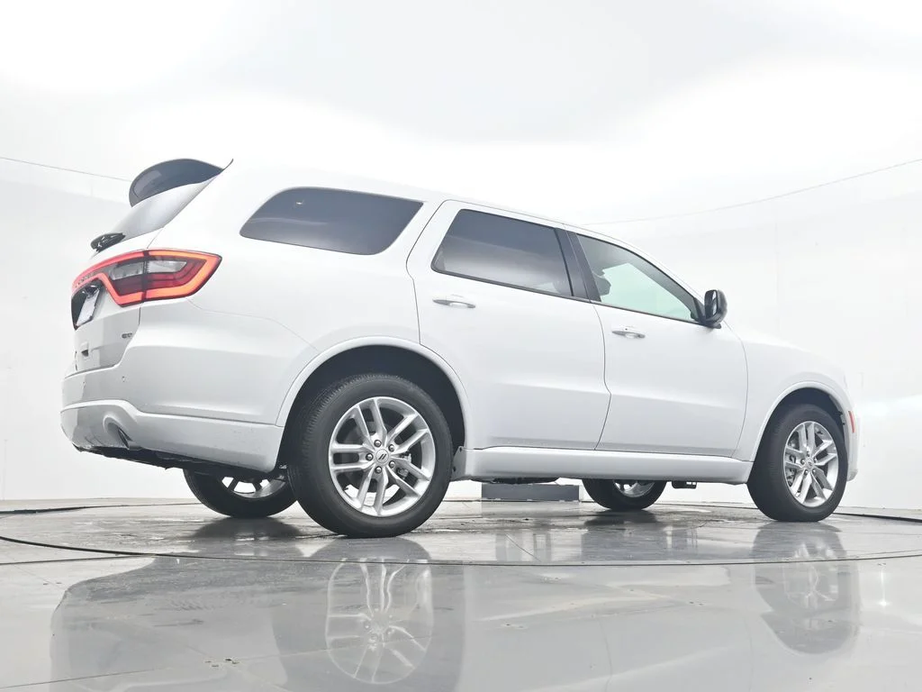 New 2026 White Knuckle Clear-Coat Exterior Paint Dodge GT image 38