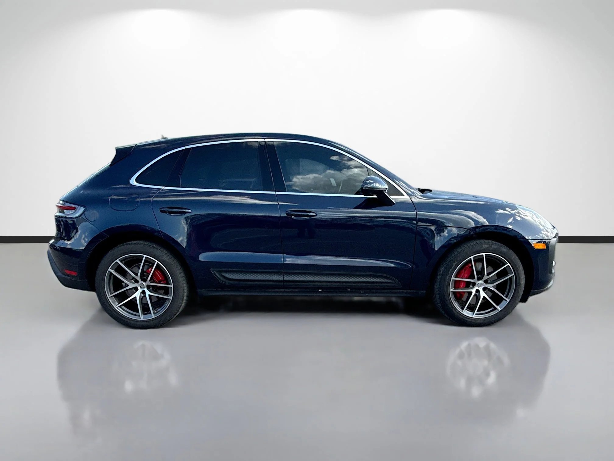 Used 2022 Blue Porsche S image 2
