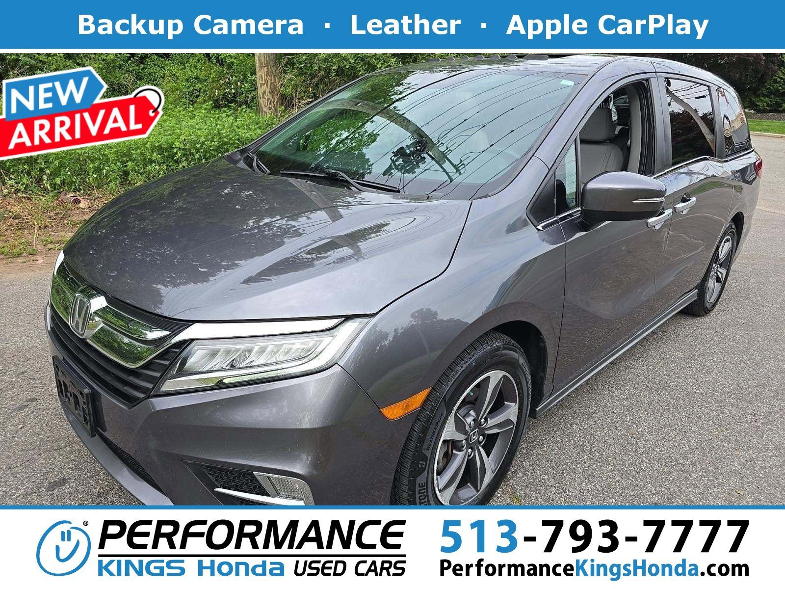 2018 Honda Odyssey Touring's photo