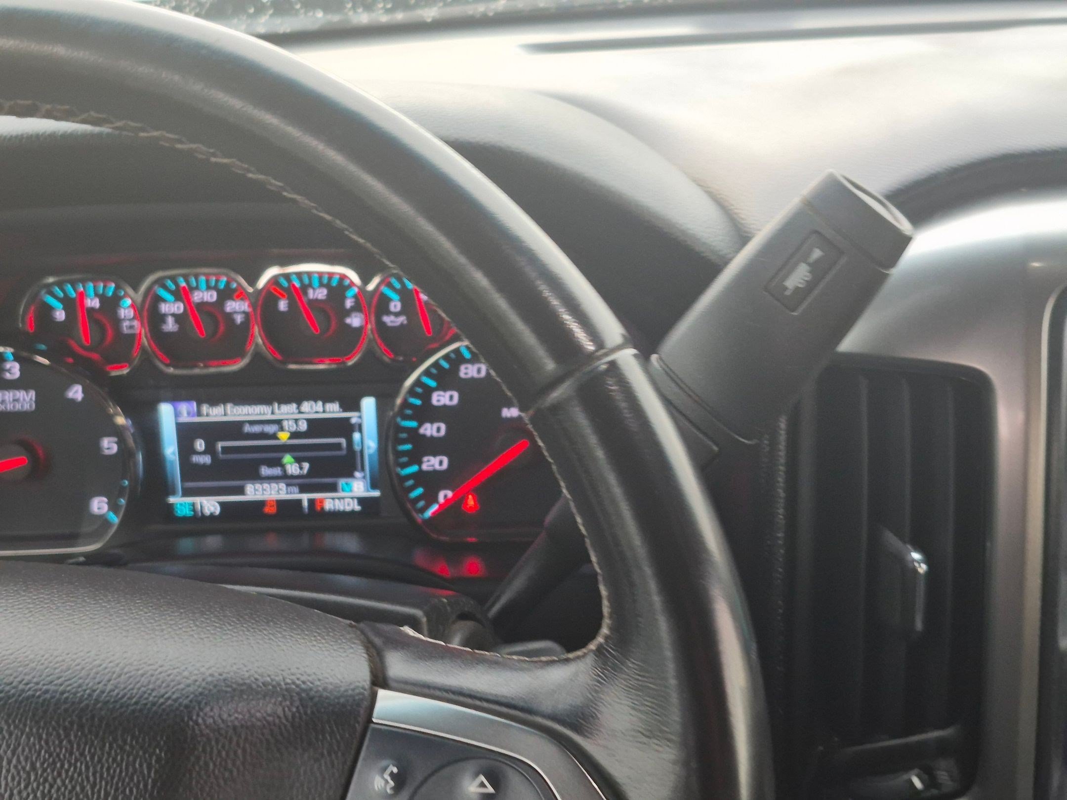 Used 2018 Silver Chevrolet LT image 23
