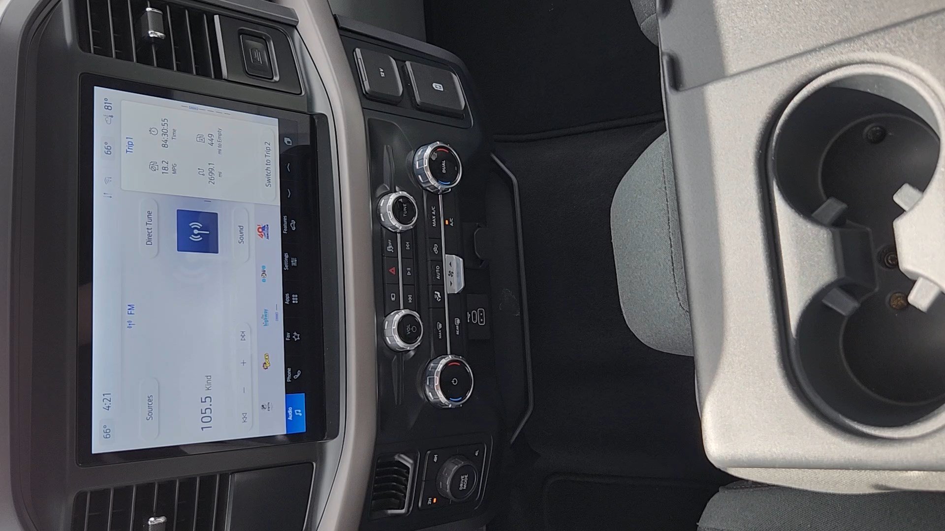 2025 Ford F-150 XLT - Photo 15