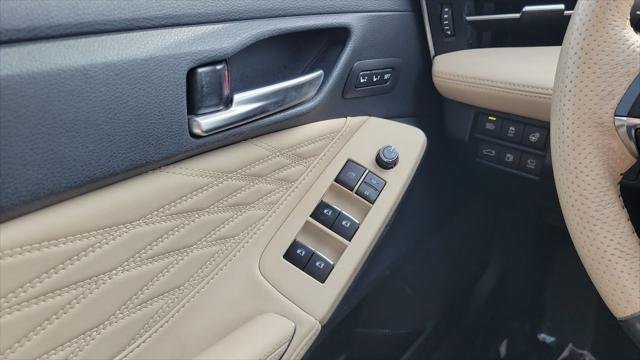 Certified Used 2019 BROWNSTONE Toyota  image 20
