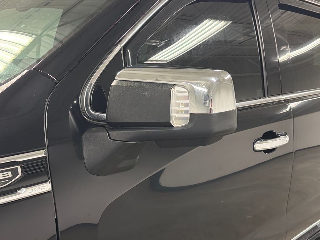 Used 2021 Black GMC SLT image 14