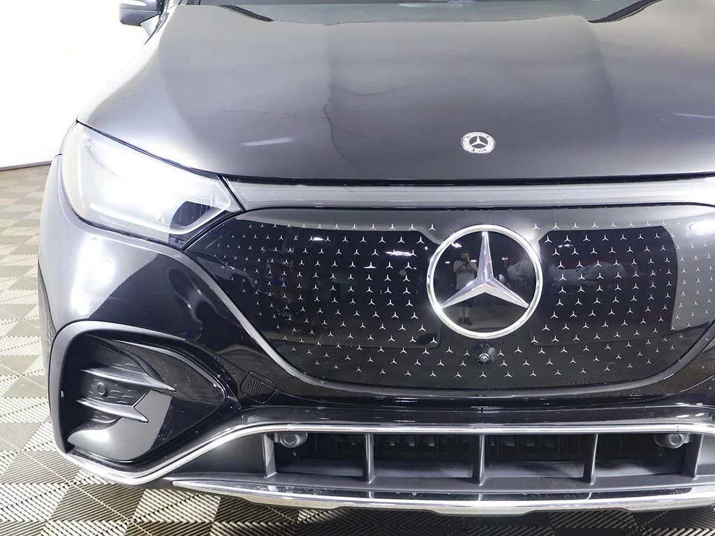 Used 2023 Black Mercedes-Benz 500 SUV image 15